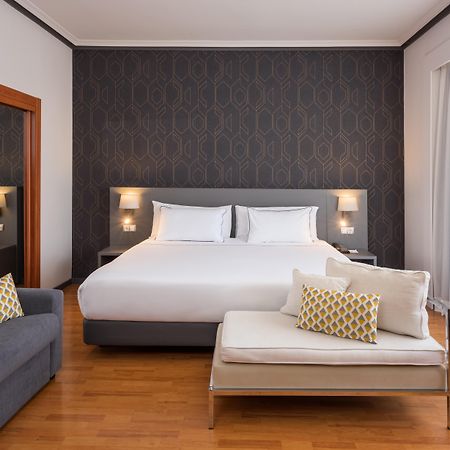 Hotel Madrid Plaza de España, Affiliated by Meliá Esterno foto