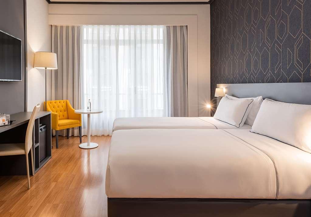Hotel Madrid Plaza de España, Affiliated by Meliá Camera foto